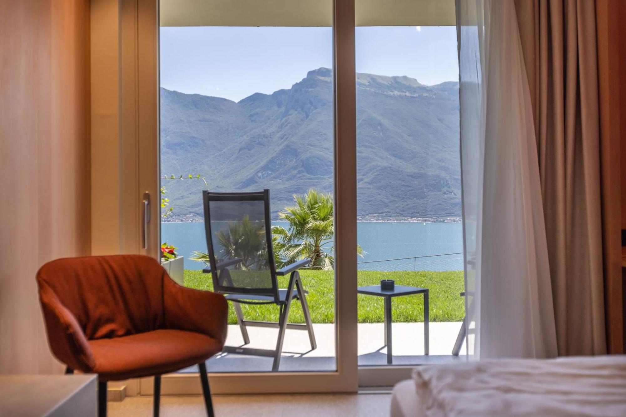 Llac Living Nature Hotel 리몬네술가르다 객실 사진